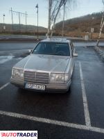 Mercedes W-124 1990 2.0 75 KM