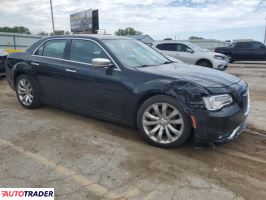 Chrysler 300C 2019 3