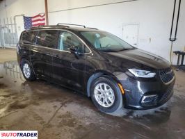 Chrysler Pacifica 2022 3