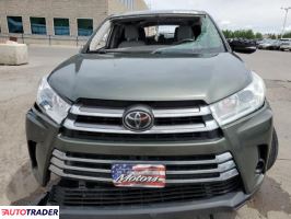 Toyota Highlander 2018 3