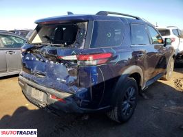 Nissan Pathfinder 2022 3