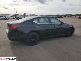 Nissan Altima 2025 2