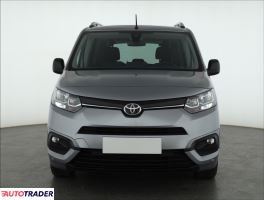 Toyota Pozostałe 2022 1.2 128 KM