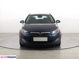 Opel Astra 2010 1.6 113 KM