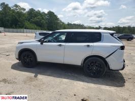 Mitsubishi Outlander 2024 2
