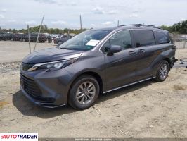Toyota Sienna 2025 2
