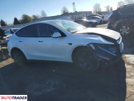 Tesla Model Y 2026