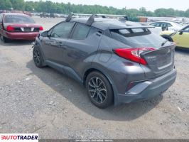 Toyota C-HR 2019 2 Toyota C-HR 2019 2