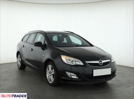 Opel Astra - zobacz ofertę