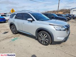 Nissan Pathfinder 2023 3