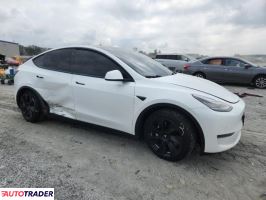 Tesla Model Y 2020 Tesla Model Y 2020