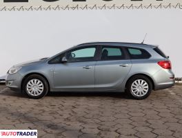 Opel Astra 2011 1.4 138 KM