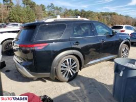 Nissan Pathfinder 2025 3