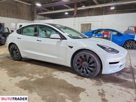 Tesla Model 3 2023