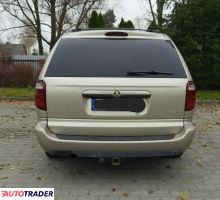 Chrysler Town & Country 2004 3.8 212 KM