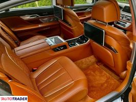 BMW 740 2017 326 KM BMW 740 2017 326 KM