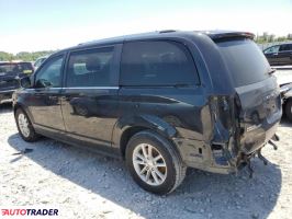 Dodge Grand Caravan 2018 3