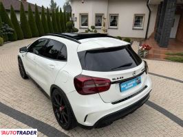 Mercedes GLA 2015 2.0 360 KM