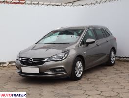 Opel Astra 2017 1.4 147 KM