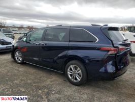 Toyota Sienna 2024 2