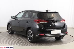 Toyota Auris 2015 1.2 113 KM Toyota Auris 2015 1.2 113 KM