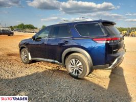 Nissan Pathfinder 2022 3