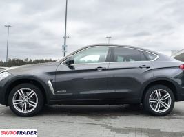 BMW X6 2016 3.0 313 KM