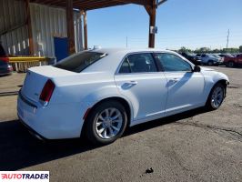 Chrysler 300C 2022 3