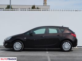 Opel Astra 2012 1.4 99 KM Opel Astra 2012 1.4 99 KM