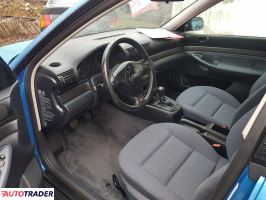 Audi A4 1996 1.6 105 KM