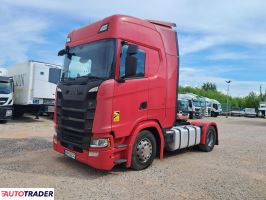 Scania S450