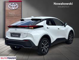 Toyota C-HR 2024 2.0 197 KM