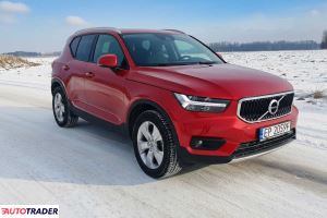 Volvo XC40 2020 1.5 129 KM