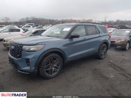 Ford Explorer 2025 3