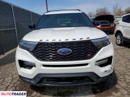 Ford Explorer 2022 3