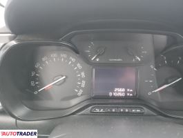 Citroen C3 2023 1.2 83 KM