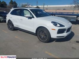 Porsche Cayenne 2021 3