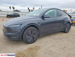 Tesla Model Y 2026