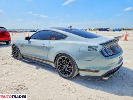 Ford Mustang 2022 5