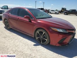 Toyota Camry 2018 3