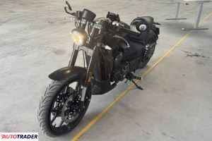 Junak M 2025