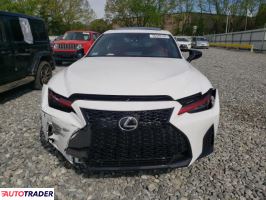 Lexus IS 2025 3