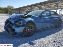 Chrysler 300C 2022 3