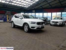 Volvo XC40 2022 1.5 163 KM