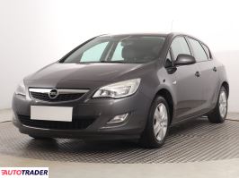 Opel Astra 2010 1.4 99 KM