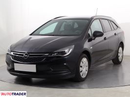 Opel Astra 2019 1.6 108 KM