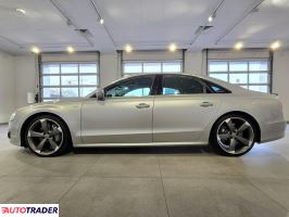 Audi S8 2012 4.0 520 KM