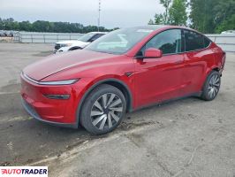 Tesla Model Y 2026