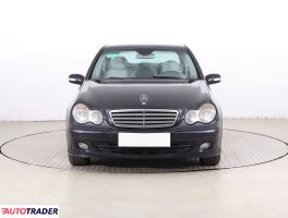 Mercedes C-klasa 2004 1.8 140 KM Mercedes C-klasa 2004 1.8 140 KM