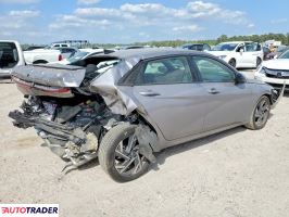 Hyundai Elantra 2025 2